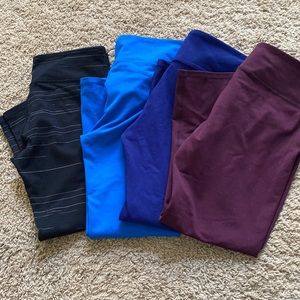 fabletics leggings capris length X4 size XS. Cross waist